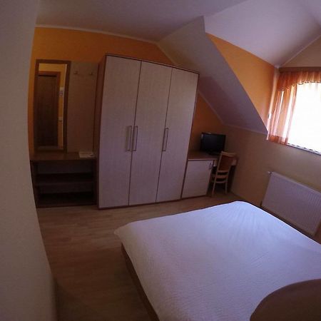 Bed and Breakfast Pansion Rody à Gornja Stubica Extérieur photo