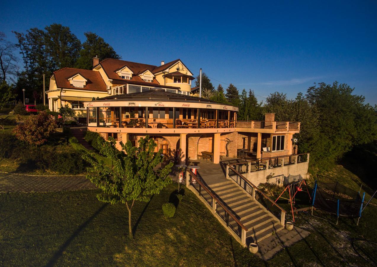 Bed and Breakfast Pansion Rody à Gornja Stubica Extérieur photo